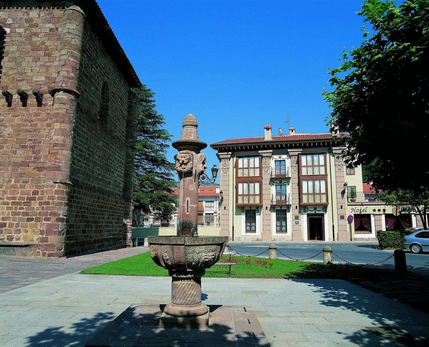 Palacio Azcarate Hotel Ezcaray Exterior photo